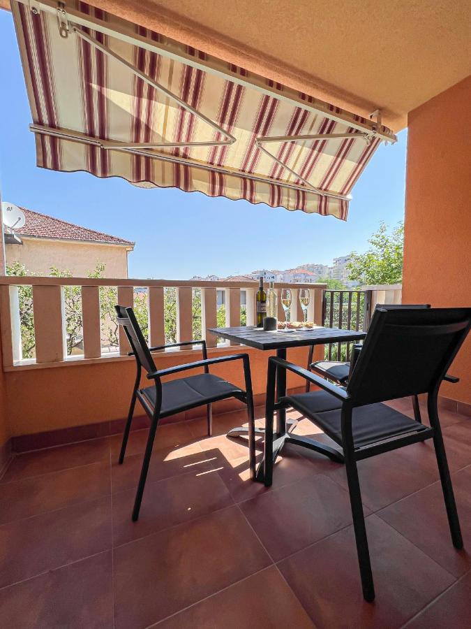 Holiday Star Apartment Trogir Exterior foto